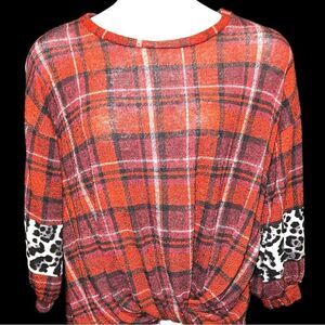 Blumin cute stretchy plaid top gathered at waist!